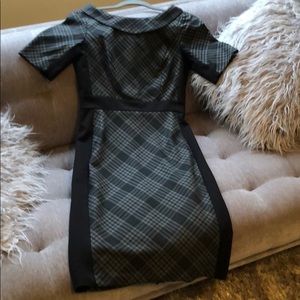 Classic style White House/ Black Market dress